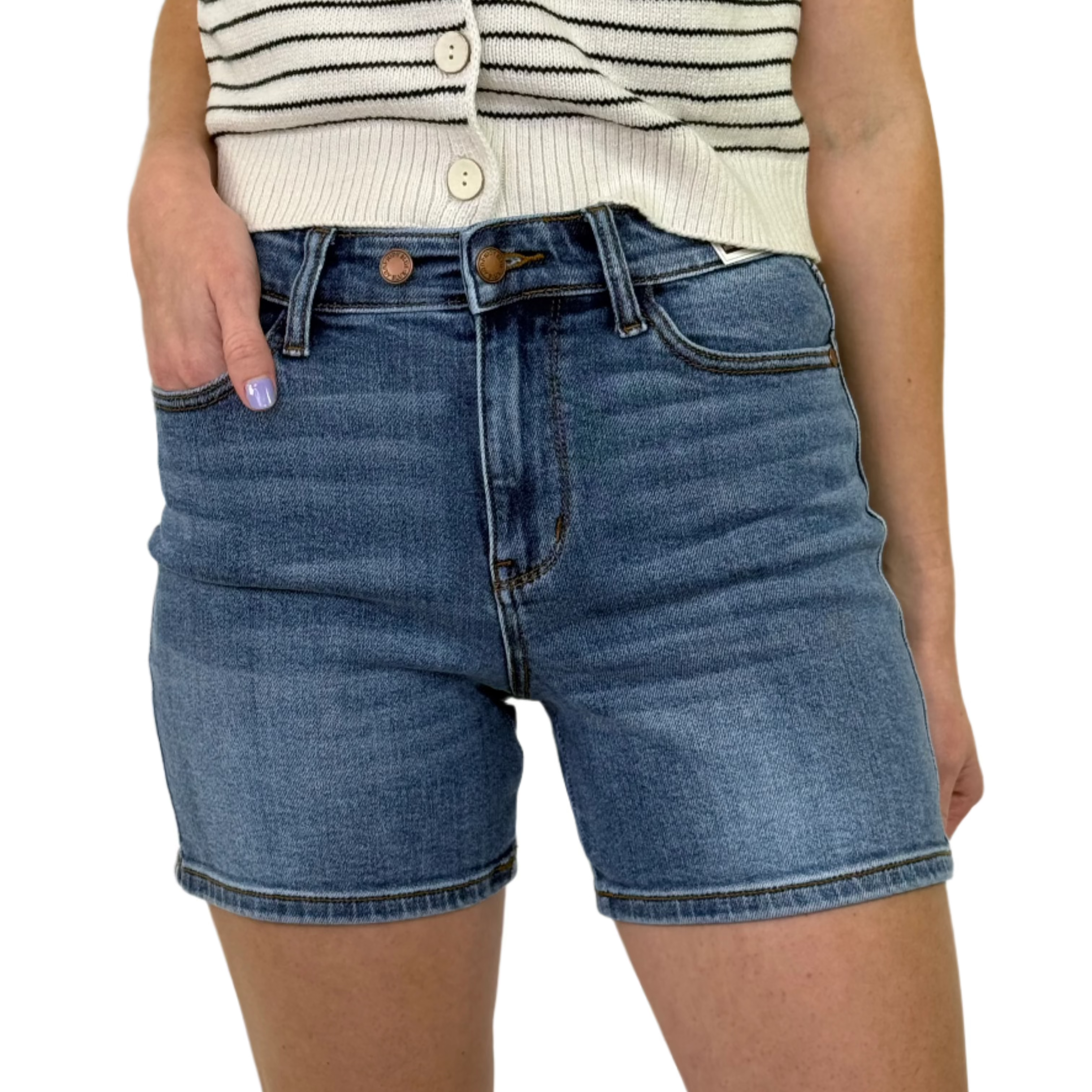 Regina - 2 Button Mid Length Dad Shorts