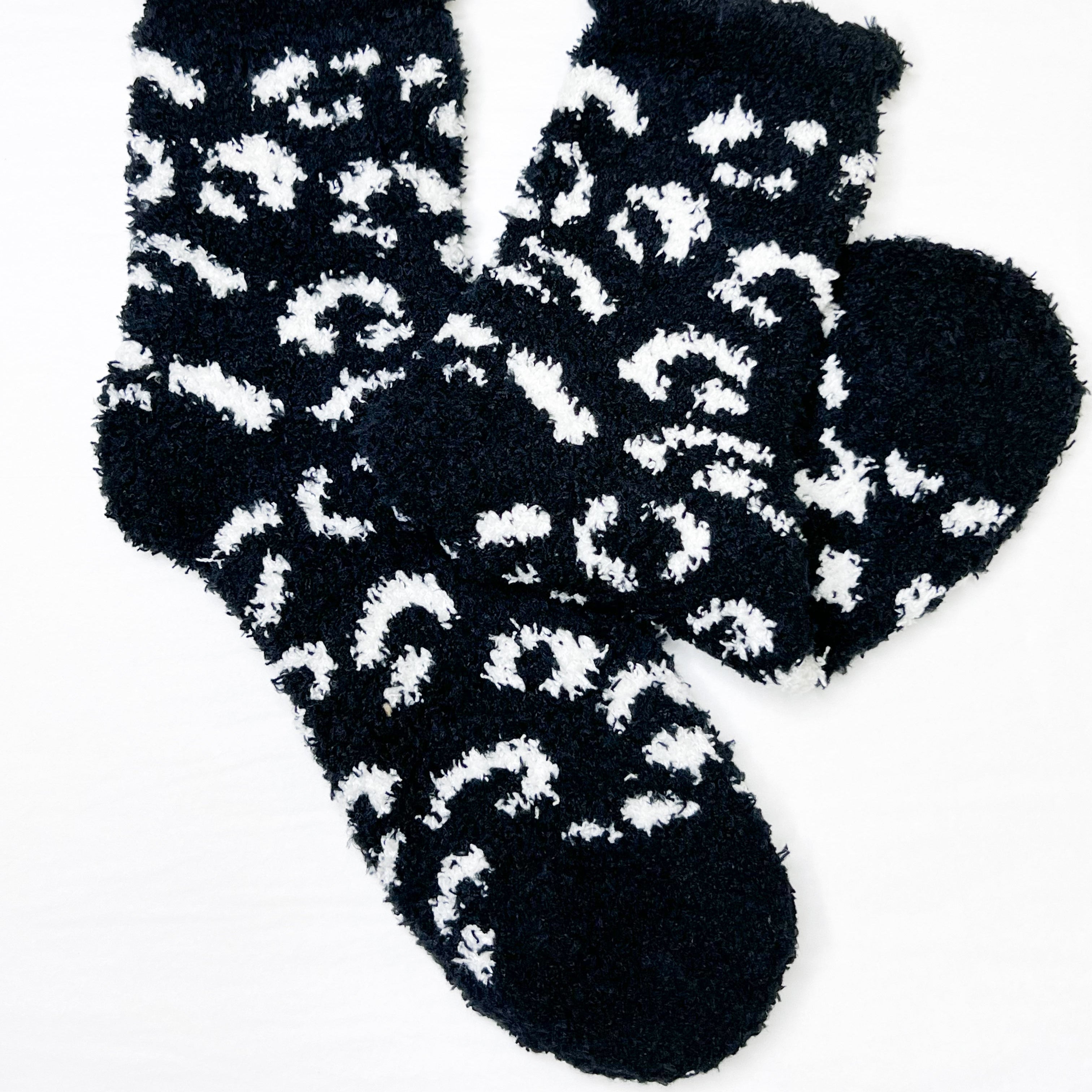 Fuzzy Leopard Socks - Black & White