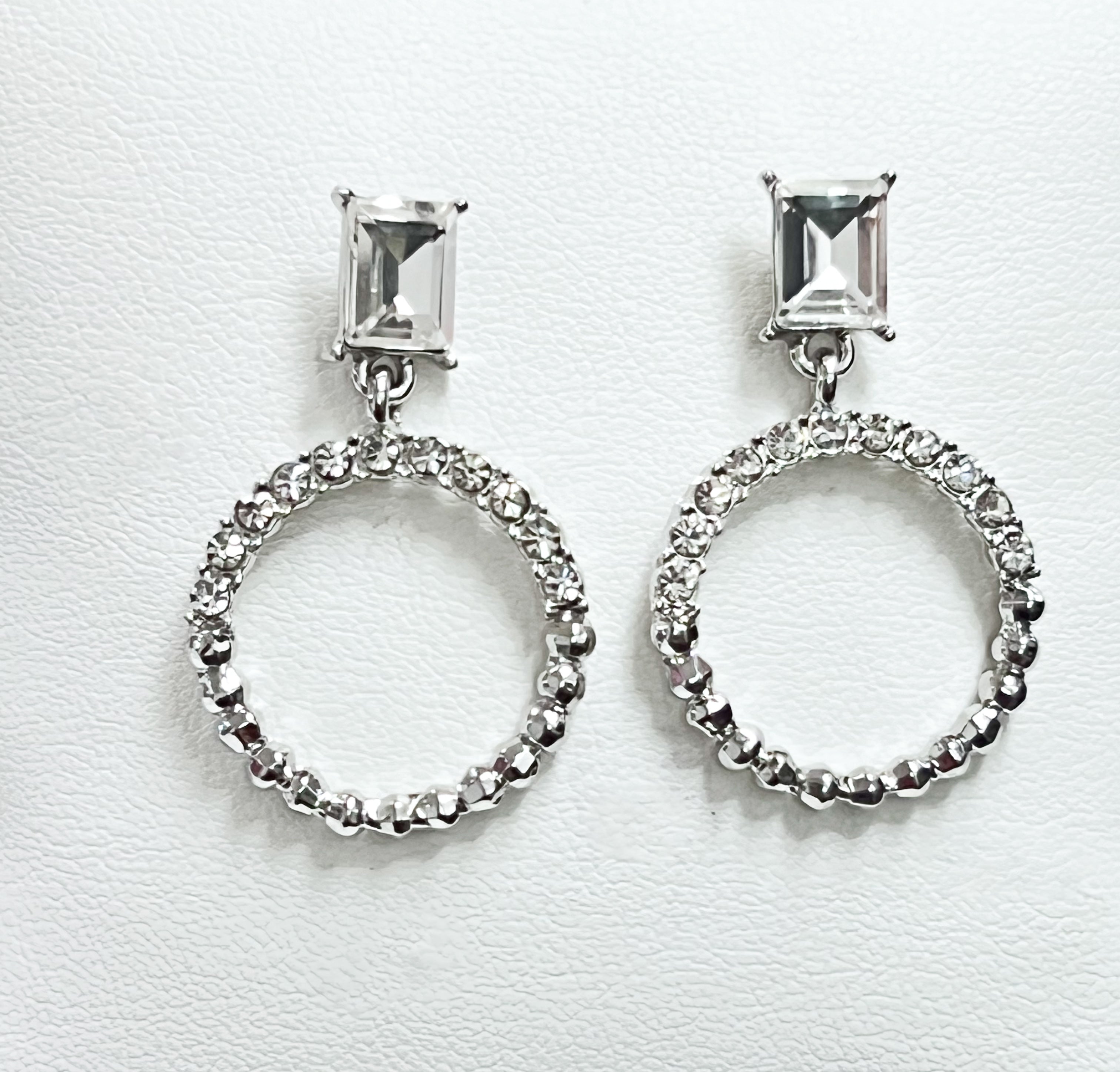 Kaci - Rhinestone Circle Drop Earrings