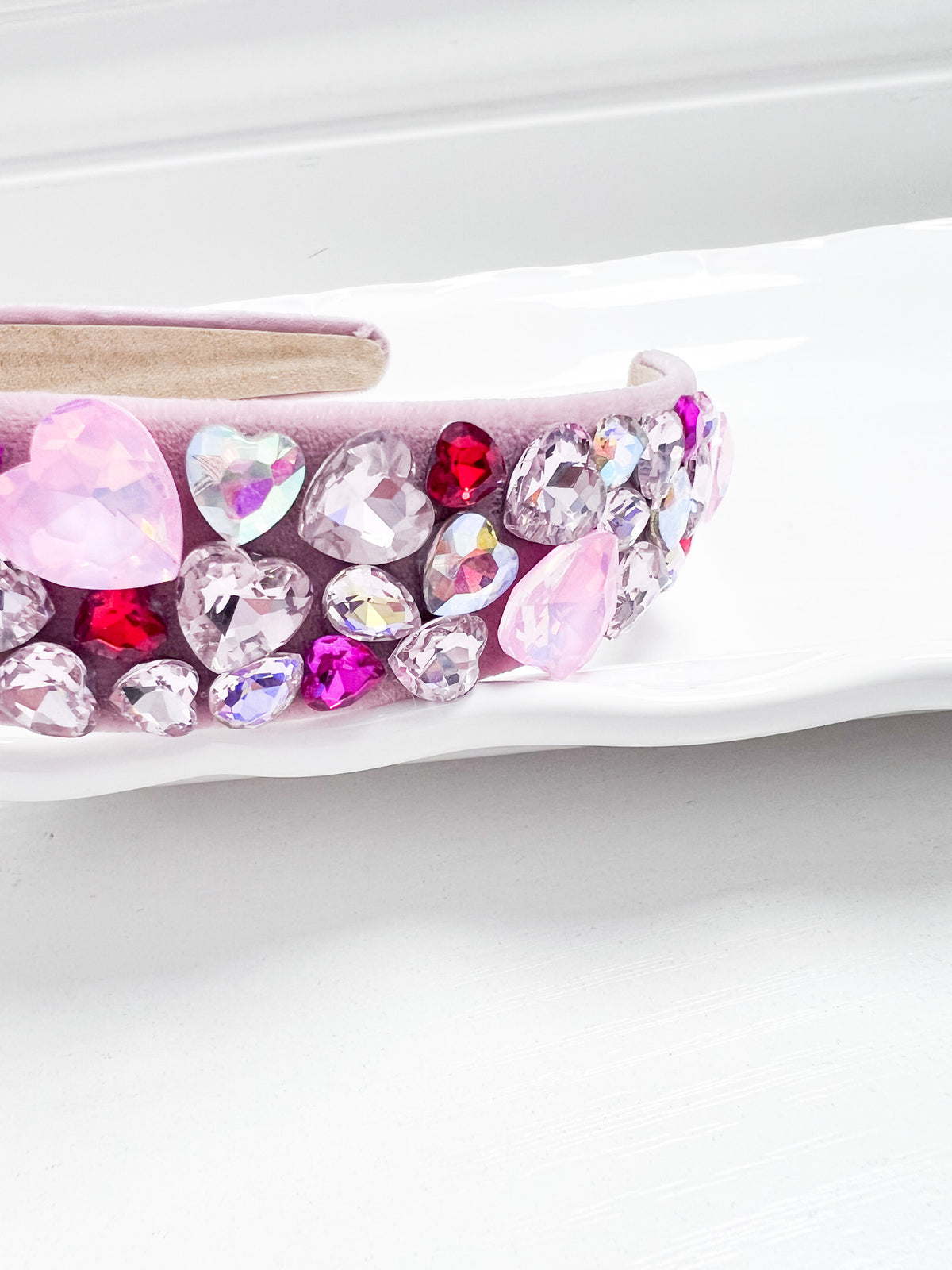 Rosie - Velour Rhinestone Heart Headband (light Pink) 