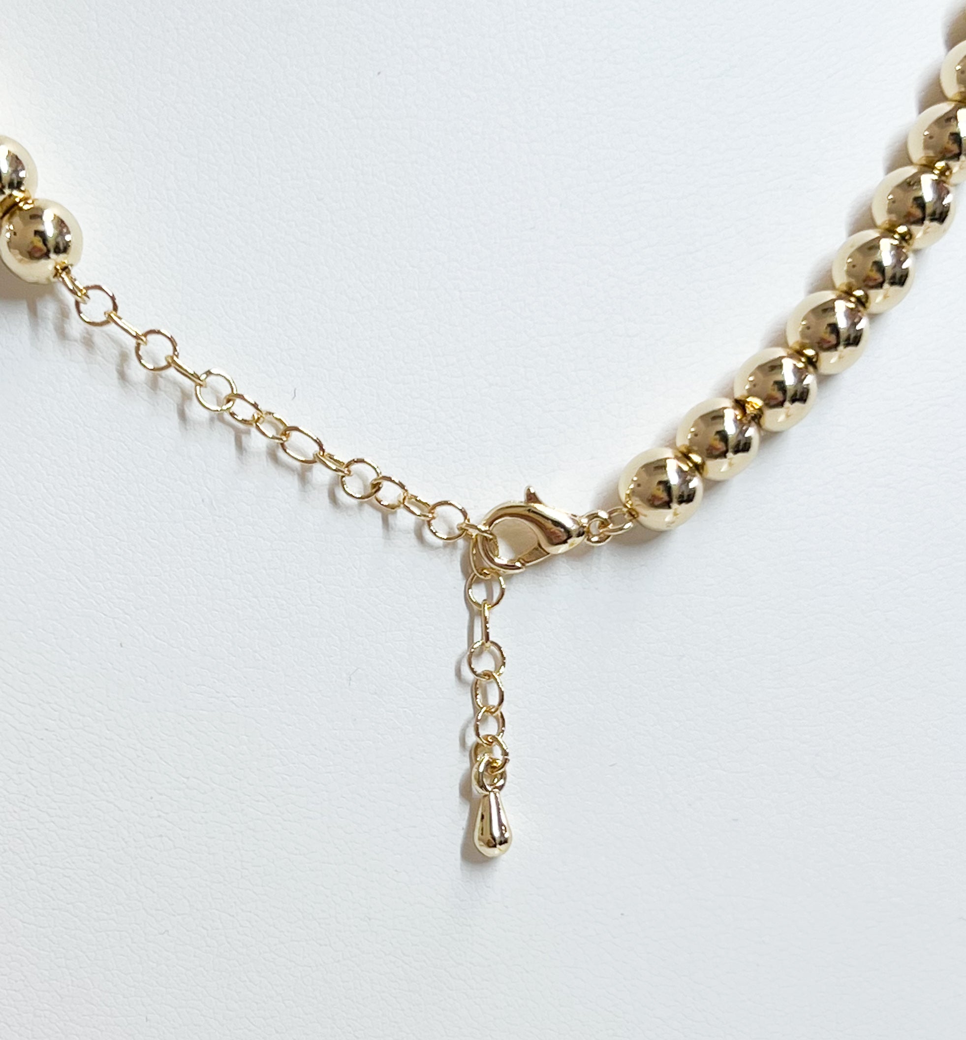 Briella - Gold Beaded Necklace