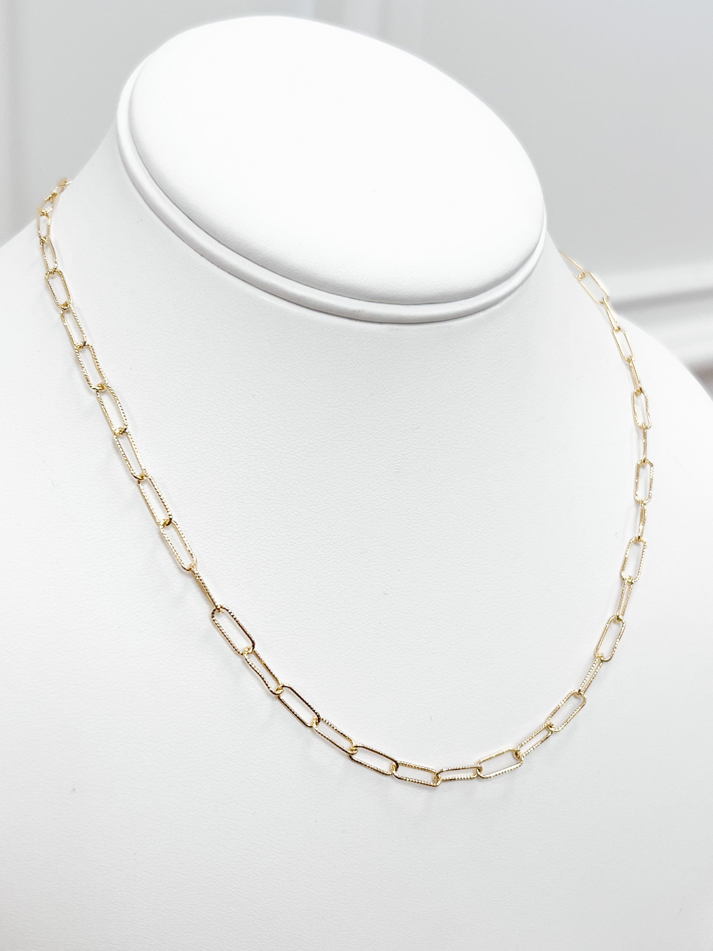 Emilee - Dainty Gold Chain Necklace