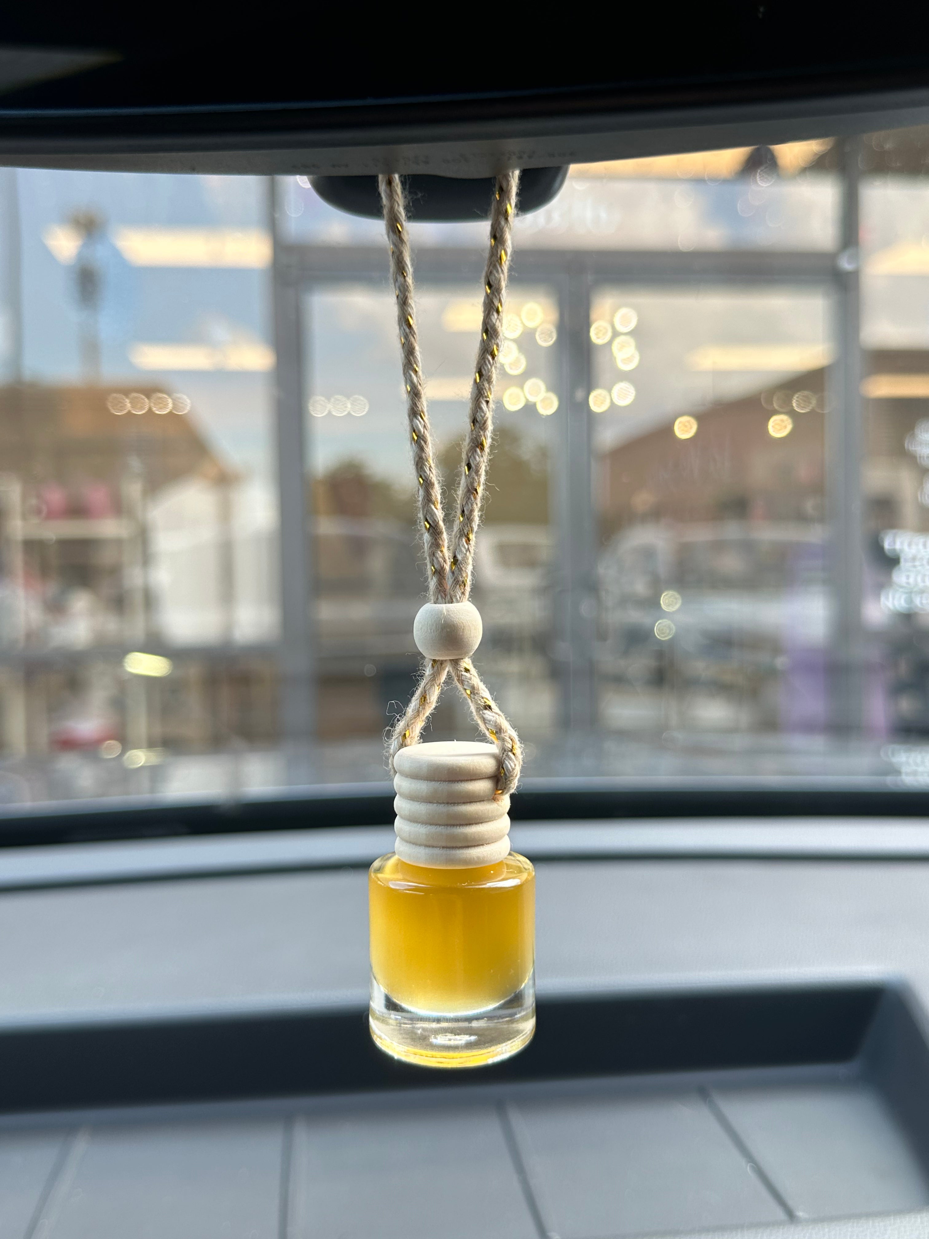 Car Hanging Fragrance Diffuser