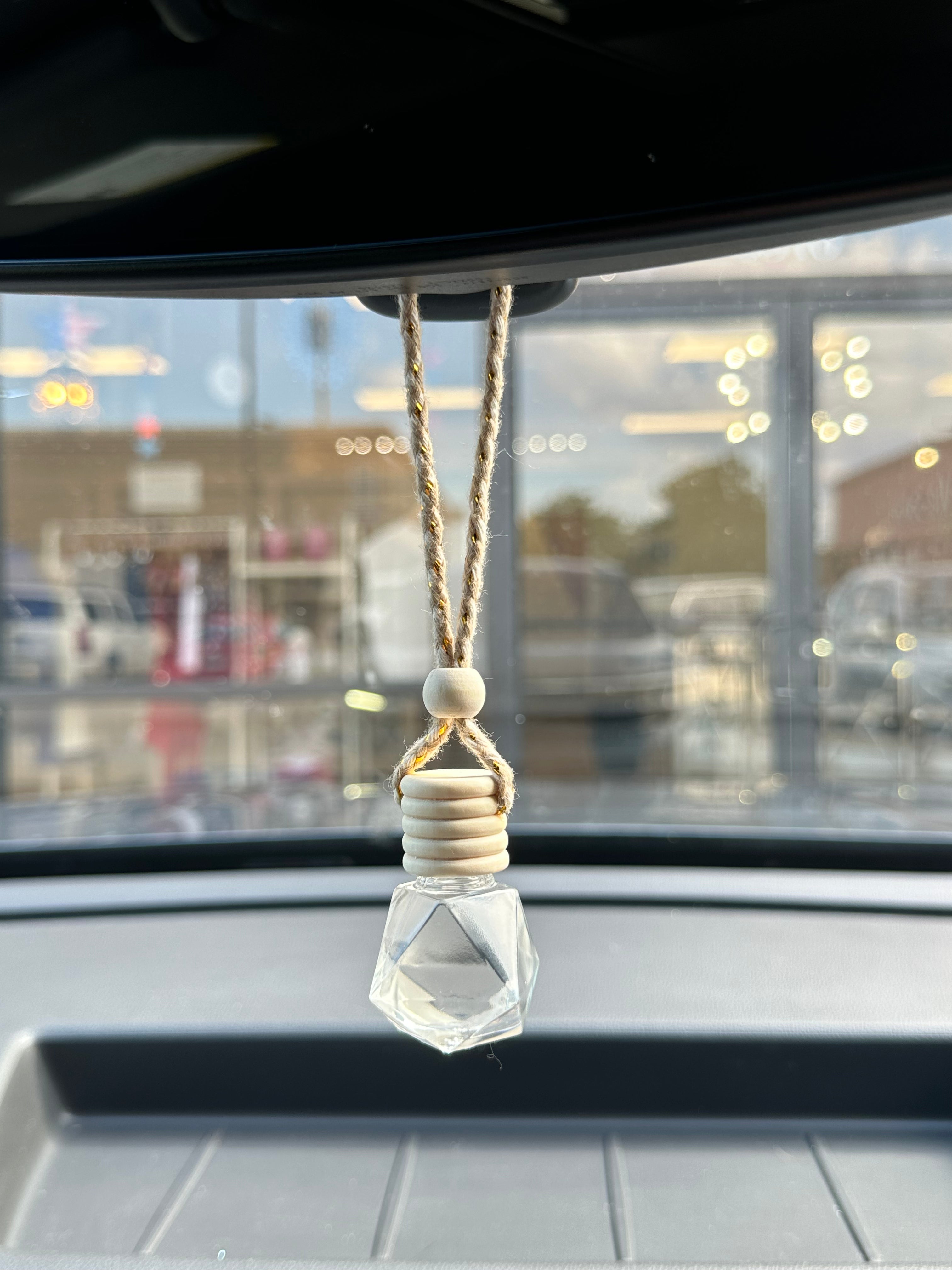 Car Hanging Fragrance Diffuser