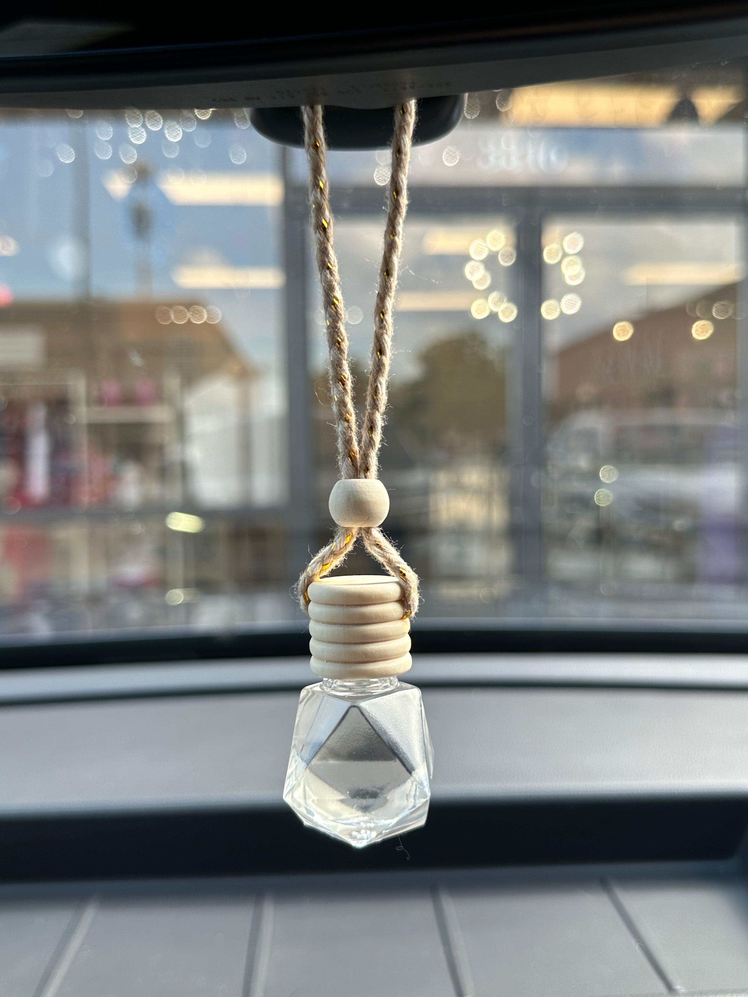 Car Hanging Fragrance Diffuser