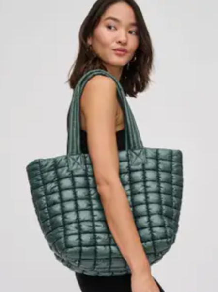 Breakaway Puffer Tote Bag - Hunter Green