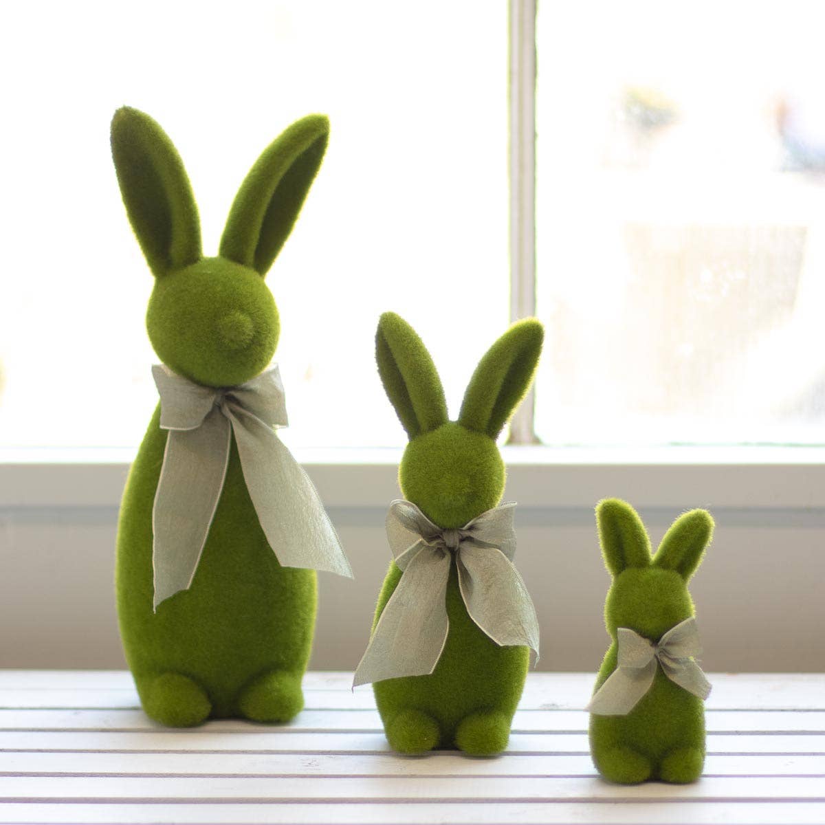 Catherine Bunny Décor - Green 10"